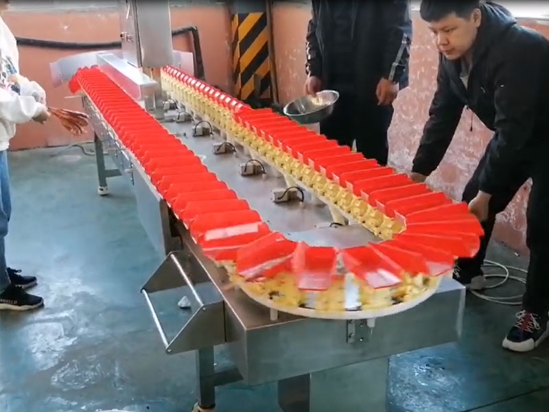 小黃魚(yú)串分選機(jī)、分魚(yú)機(jī)、分級(jí)機(jī)